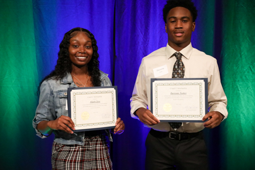 2023 recipients Alijah Cleve and Davionte Tasker.