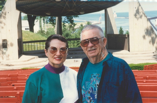 portrait of john and dede howard