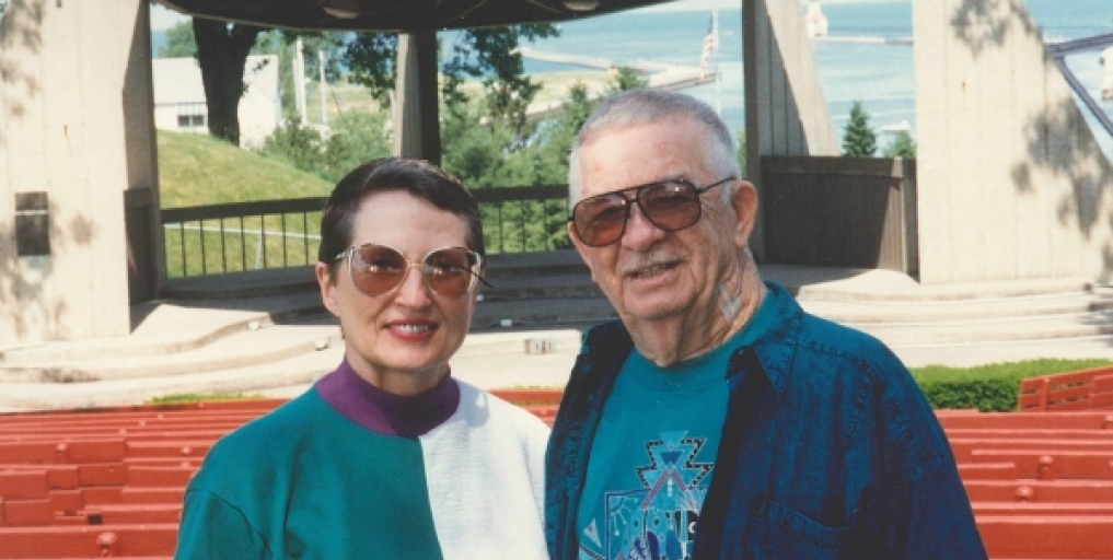 portrait of John and Dede Howard.